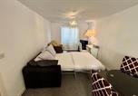 Location vacances  Gare de Walsall - 2 Bed Wolverhampton Apartment-Sleeps 5-4