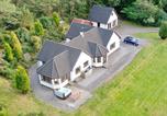 Location vacances Glencoe - Wildwood Cottage with Hot Tub-1
