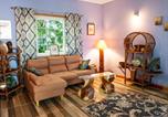 Location vacances Negril - Negril Haven-Spacious 3-Bedroom Guesthouse with Parking & Pets Allowed-1