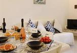 Location vacances  Province de Lecce - Villa With Climate, Wi-Fi and Private Parking-2