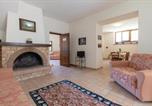 Location vacances Le Duomo de Spoleto - Awesome Apartment In Giano Dellumbria Pg With 2 Bedrooms, Wifi And Outdoor Swimming Pool-2