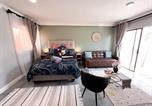 Location vacances Pretoria - Afrique134 Olive Tree Private Courtyard Suite-1