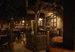 Location vacances Sangerhausen - Restaurant & Pension Rüssel - Pub-1