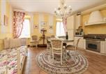 Location vacances Desenzano del Garda - Relais De La Place-1