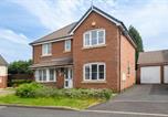 Location vacances  Gare de Walsall - 4br Walsall home,Parking,Wifi , M6 Links-3