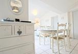 Location vacances Ars-en-Ré - Appartement avec terrasse au port d'Ars-en-Ré, Wi-Fi gratuit - Fr-1-835-6-2