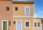 Location vacances Arles - Holiday Home in Arles with Pool & Terrace-1
