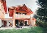 Location vacances Pflach - Luna Blanca Chalet-1