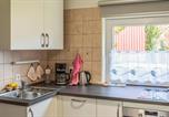 Location vacances Wilster - Stunning Home In Brokdorf With Sauna-4