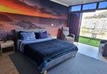 Location vacances Durbanville - Waterfront Deco apartment 2 sleeper lake views-2
