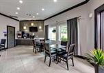 Hôtel Aéroport intercontinental George Bush (Houston) - Americas Best Value Inn and Suites Iah Airport North-2