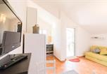 Location vacances  Plaine de Stari Grad - Apartments Seric-4