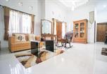 Location vacances Yogyakarta - Omah Ayem-1