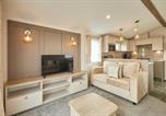 Location vacances Pickering - Host & Stay - Stag Lodge-1