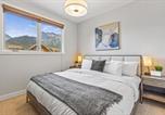 Location vacances Banff - Elevated Mountain Living 2bd Spring Creek Unit-4