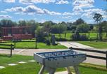 Camping Bains-sur-Oust - Camping du Bois de Beaumard-1