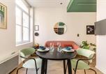 Location vacances Warneton - Au Chat Qui Dort Lille - Magasin-3