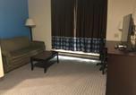 Hôtel Menomonie - Amerivu Inn & Suites-4