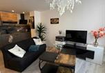 Location vacances  Gare de Lübeck - Hochwertige Ferienwohnung-1