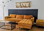 Location vacances Düsseldorf - 3 Room Downtown Apartment Bilk-1