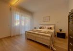 Location vacances  Province de Macerata - Eleganza & Comfort a 2 Minuti dal Mare by Host Hero-3