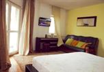 Location vacances  Musee du Village Bucarest - Decebal premium apartment-3