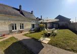 Location vacances Château d'Ussé - Gîte Rénové en Tuffeau avec Jardin, Animaux Bienvenus - Fr-1-381-556-1