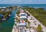 Location vacances Cape Sable - Canalfront, Dog-Friendly Home with High-Speed Wifi, Private Boat Ramp-3