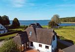 Location vacances Rappin - Ferienwohnung Laran - direkt am Bodden in Ralswiek-1