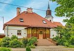 Location vacances Zielona Góra - Amazing Home In Skape With Kitchen-1