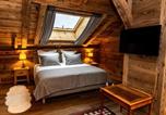 Hôtel Valais - Au 17 Chambre d'hôtes, Rte du Village 17, 1875 Morgins-1