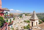 Location vacances Raguse - Cozy Apartment In Ragusa With Wifi-4