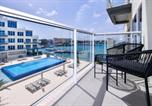 Location vacances Oranjestad - Stylish luxury condo, central location, ocean view, pool, gym-3