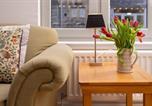 Location vacances Fort Augustus - Courtyard Cottage 3, Riverside Cottage-4
