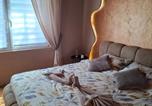 Location vacances  Donji Petrovci - Nena Apartmani - Ruma #2-1