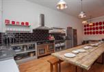 Location vacances  Gare de Cardiff - Higgihaus #107 Sleeps up to 22 Hens Stags Rugby-3