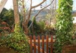 Location vacances  Gare de Ton Pentre - Hillside Holiday Cottage-3